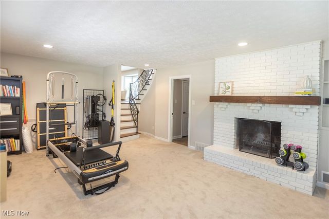 198 Plymouth Drive, Bay Village, OH 44140