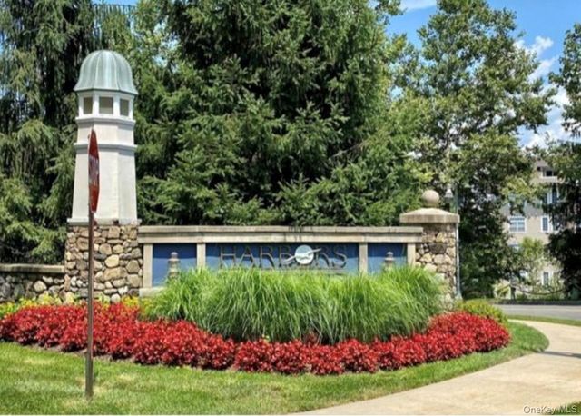 3106 Leeward Drive, Haverstraw, NY 10927