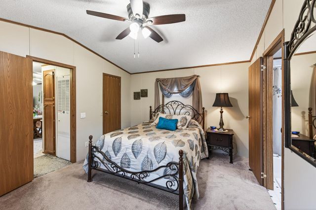 2442 Rice Street 211, Little Canada, MN 55113