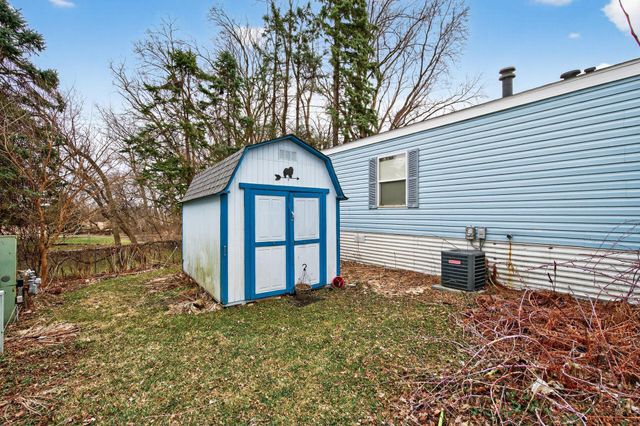 2442 Rice Street 211, Little Canada, MN 55113