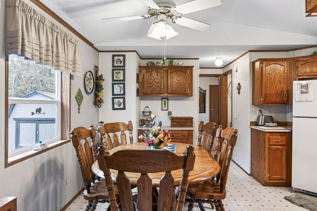 2442 Rice Street 211, Little Canada, MN 55113