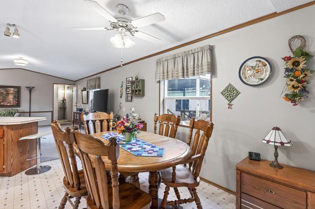 2442 Rice Street 211, Little Canada, MN 55113