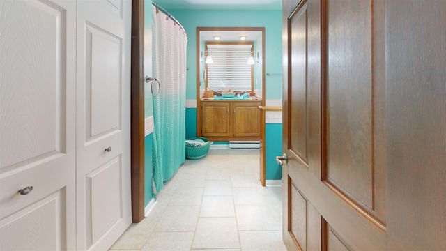 1055 Valley Court, Huntington, WV 25704