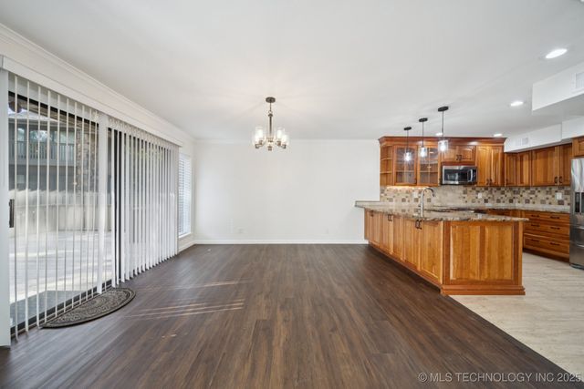 6002 S Atlanta Court 2, Tulsa, OK 74105