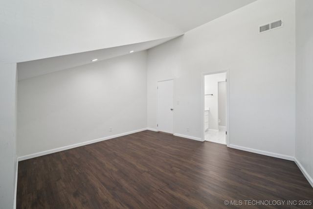 6002 S Atlanta Court 2, Tulsa, OK 74105