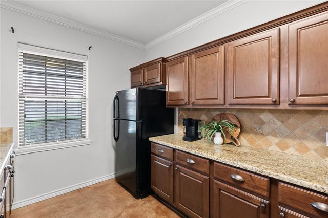 3340 Lieutenant Avenue, College Station, TX 77845