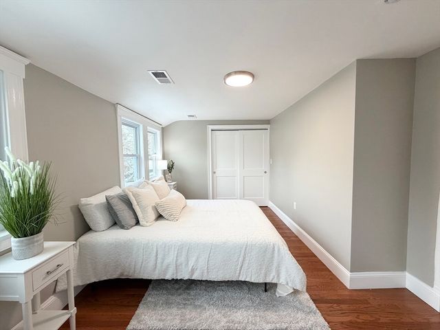 406 Chestnut St, Lynn, MA 01902