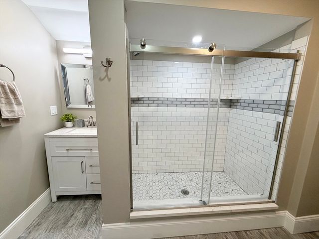 406 Chestnut St, Lynn, MA 01902