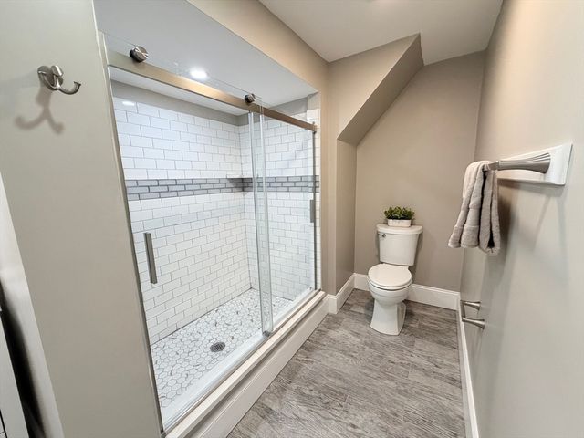 406 Chestnut St, Lynn, MA 01902