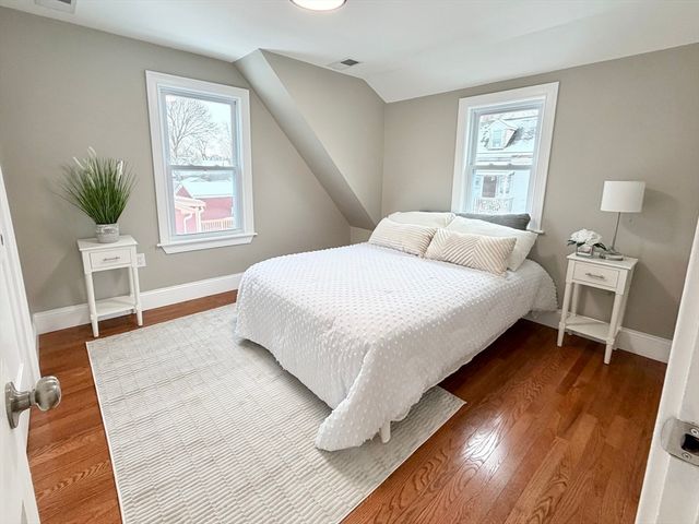 406 Chestnut St, Lynn, MA 01902