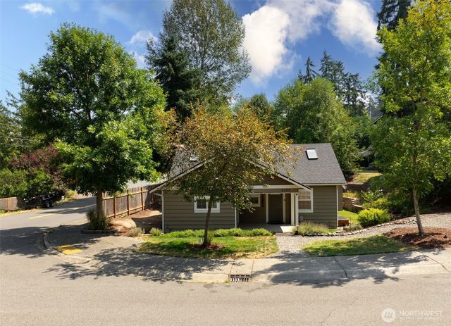 8183 NE 165th Street, Kenmore, WA 98028