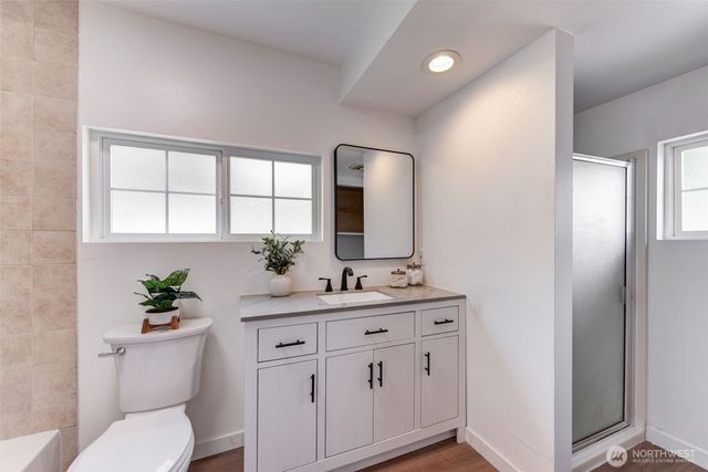 8183 NE 165th Street, Kenmore, WA 98028