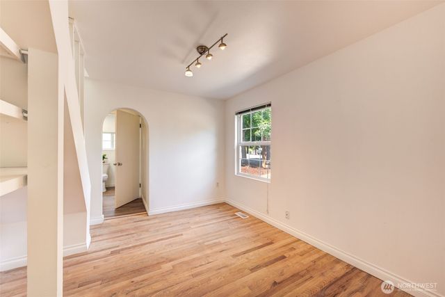 8183 NE 165th Street, Kenmore, WA 98028