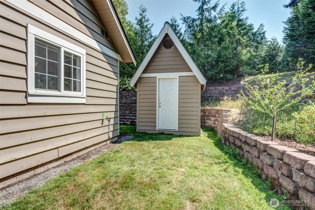 8183 NE 165th Street, Kenmore, WA 98028