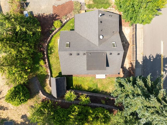 8183 NE 165th Street, Kenmore, WA 98028