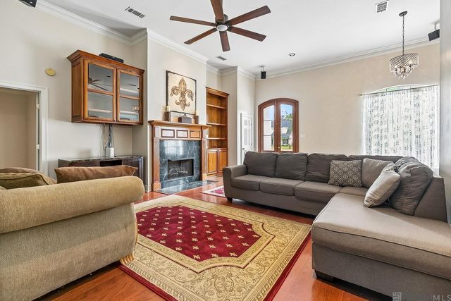 10825 Durmast Dr, Greenwell Springs, LA 70739