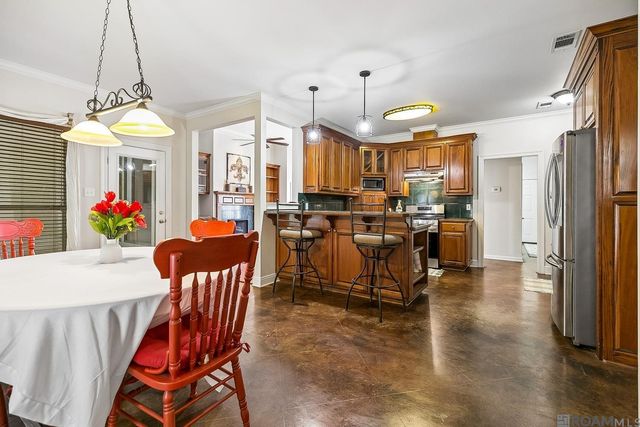 10825 Durmast Dr, Greenwell Springs, LA 70739