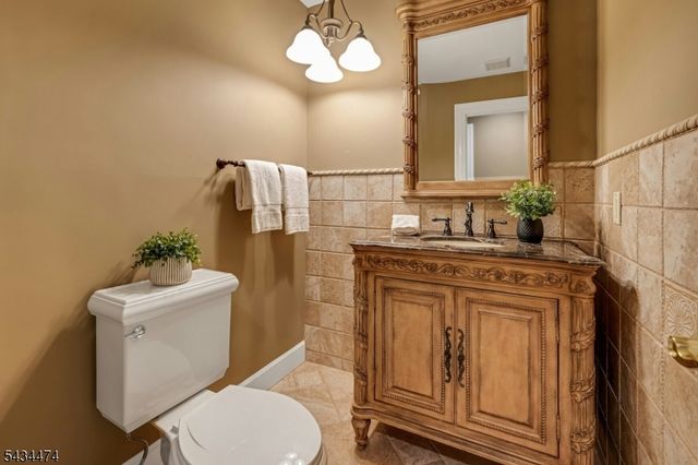 49 Post House Rd, Harding Twp., NJ 07960