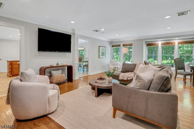 49 Post House Rd, Harding Twp., NJ 07960