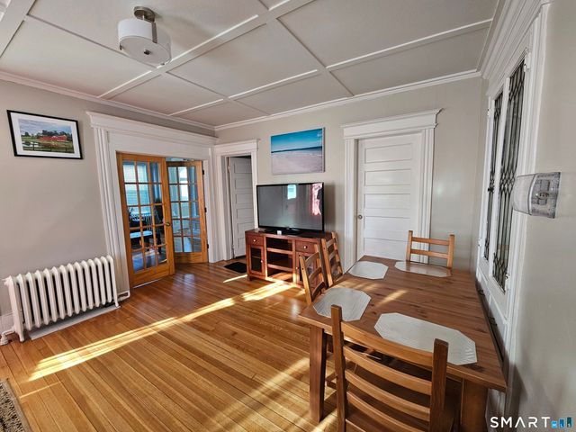 592 Laurel Avenue 2nd Floor, Bridgeport, CT 06605
