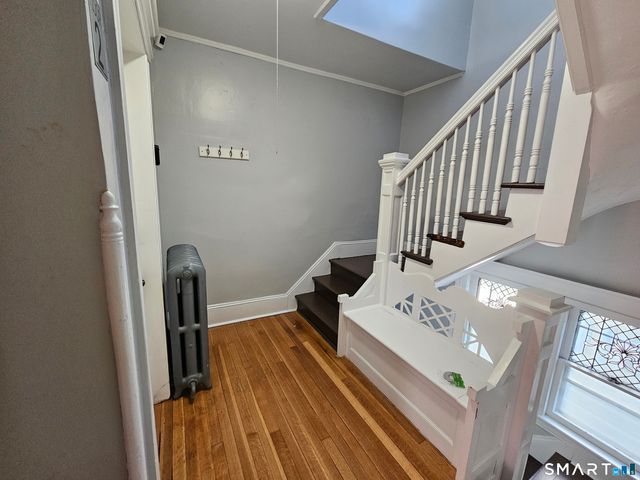 592 Laurel Avenue 2nd Floor, Bridgeport, CT 06605
