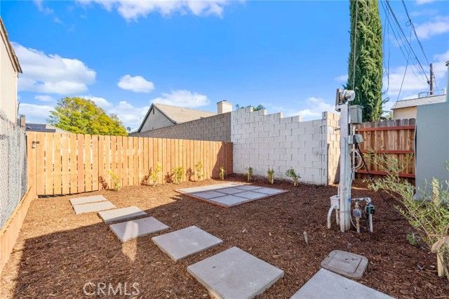 26135 Baseline 18, Highland, CA 92346