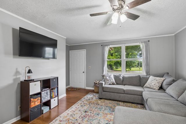 109 Red Berry Rd, Smyrna, TN 37167