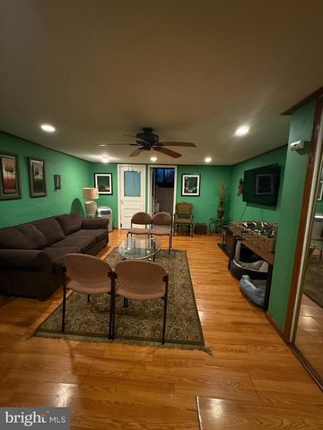 3346 LONGSHORE AVE, Philadelphia, PA 19149