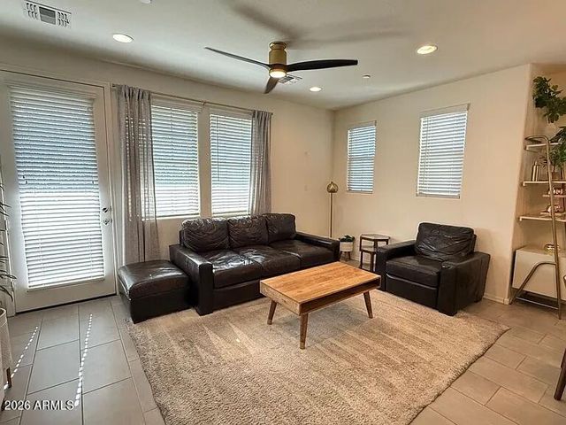 2658 S Harmony Avenue, Gilbert, AZ 85295