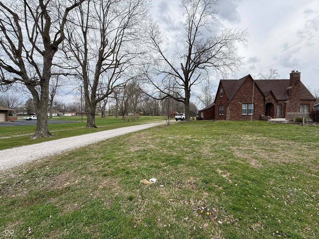 1710 E National Avenue, Brazil, IN 47834