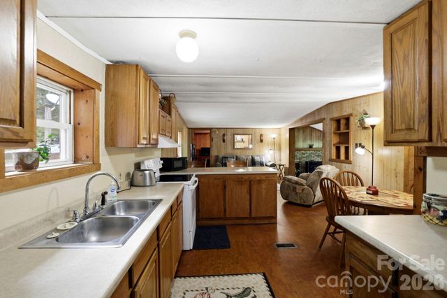 153 Gray Fox Road 5, Rosman, NC 28772