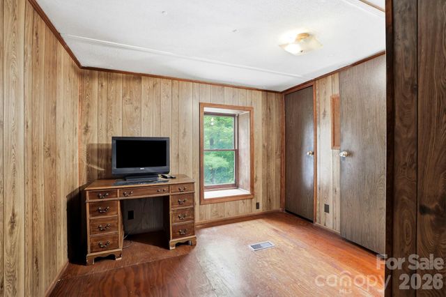 153 Gray Fox Road 5, Rosman, NC 28772