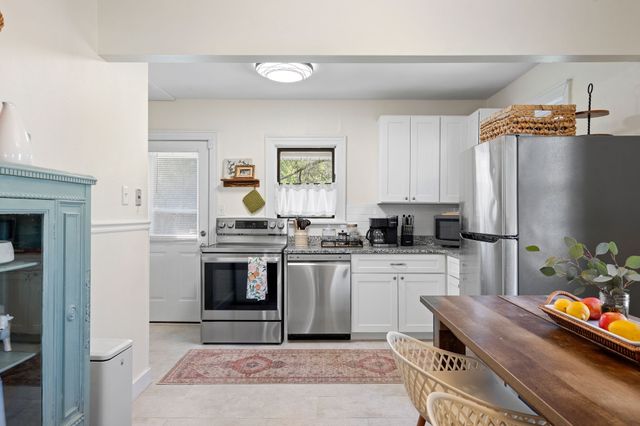 308 5th Ave, Columbia, TN 38401