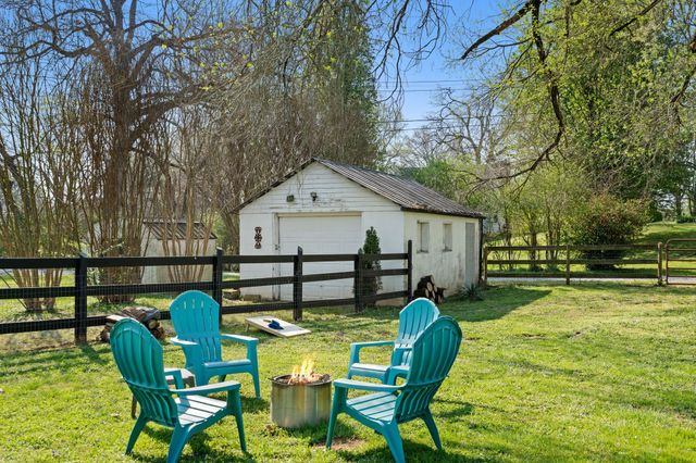 308 5th Ave, Columbia, TN 38401