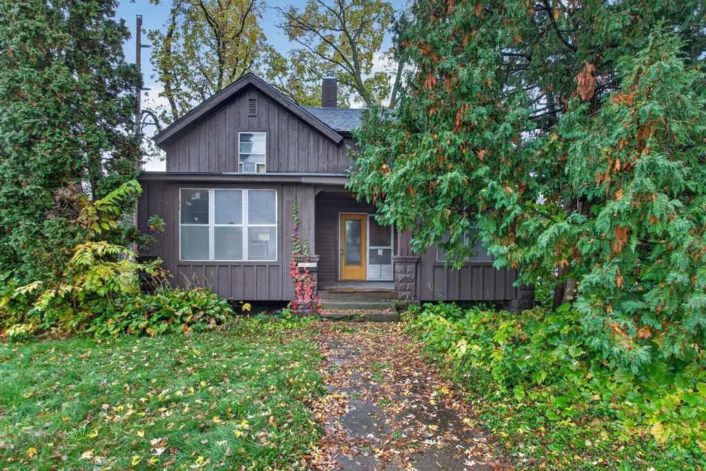 112 3rd Street E, Jordan, MN 55352 — exterior