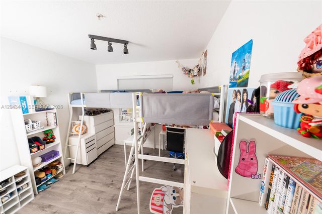11101 NW 83rd Street 201, Doral, FL 33178