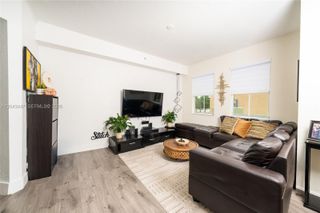 11101 NW 83rd Street 201, Doral, FL 33178