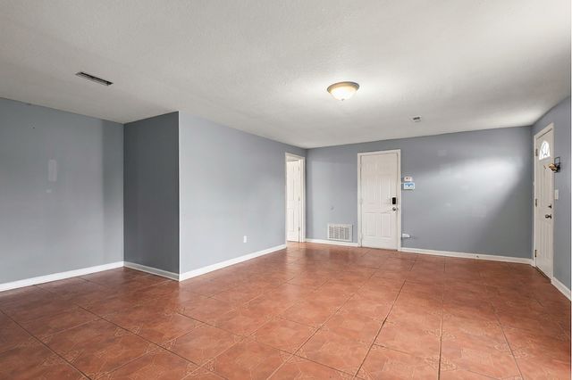 201 KATHLYN Place, Joliet, IL 60436