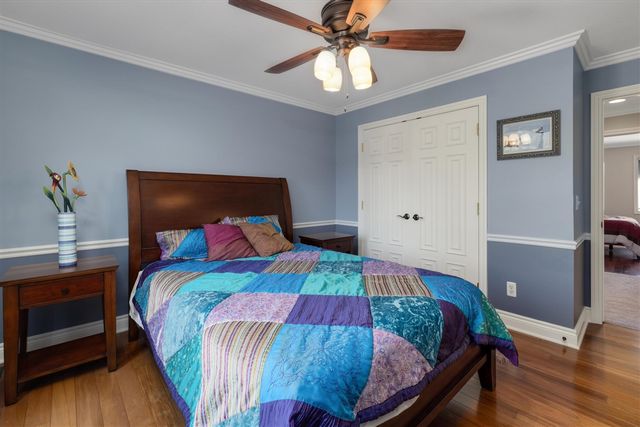 7040 Royal Villa Court, Canton, MI 48187