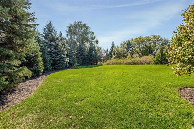 7040 Royal Villa Court, Canton, MI 48187