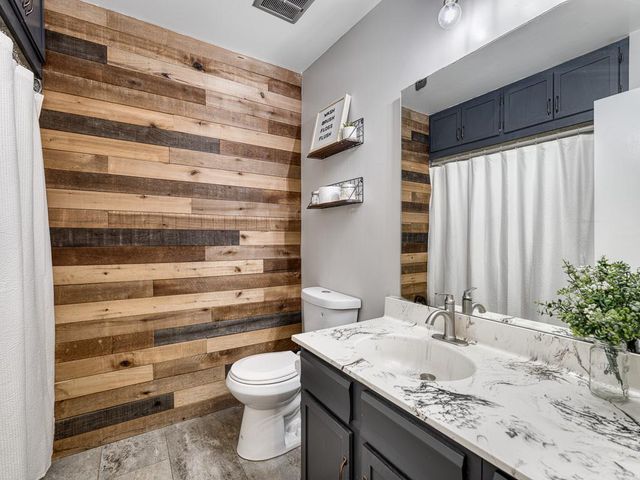 4397 Arden View Court, Arden Hills, MN 55112