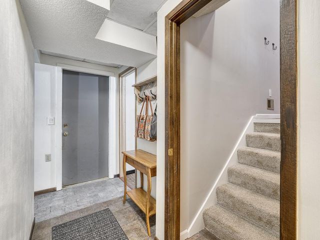 4397 Arden View Court, Arden Hills, MN 55112