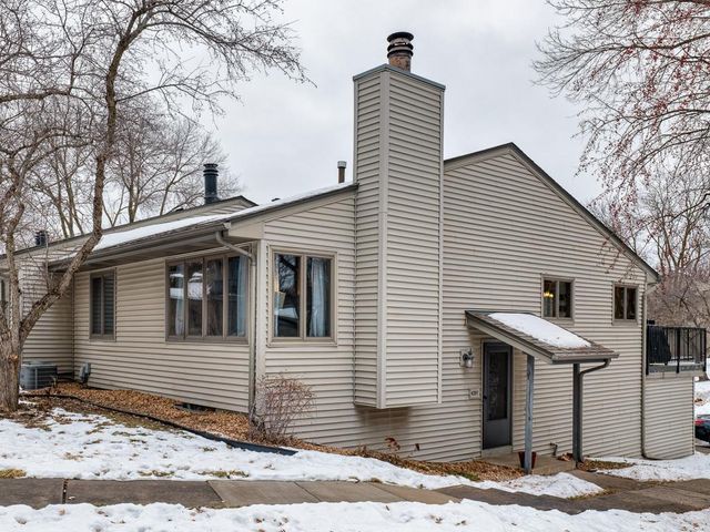 4397 Arden View Court, Arden Hills, MN 55112