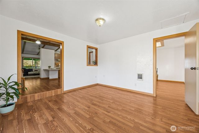 11918 240th Avenue Ct E, Buckley, WA 98321