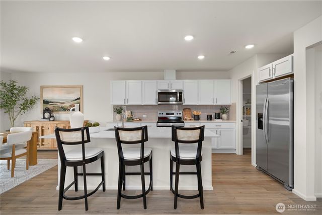 14135 178TH Street E, Puyallup, WA 98374