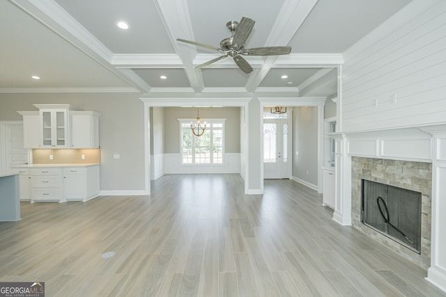 205 Riley Hunter Drive, Kingsland, GA 31548