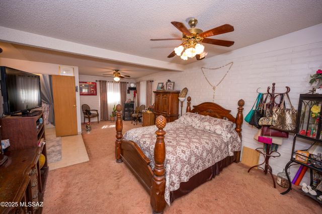 336 E Calle Soto, Nogales, AZ 85621