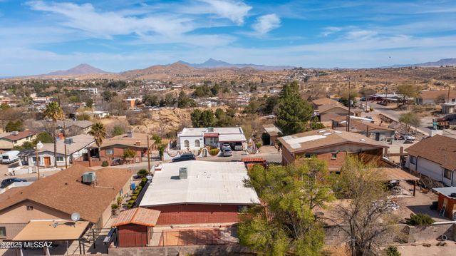 336 E Calle Soto, Nogales, AZ 85621