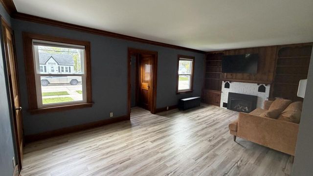 1924 24th STREET, Two Rivers, WI 54241