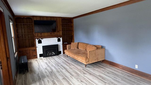 1924 24th STREET, Two Rivers, WI 54241